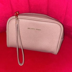 Michael Kors wristlet